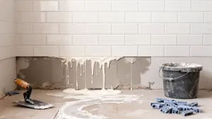 Kolejność układania płytek ściana czy podłoga